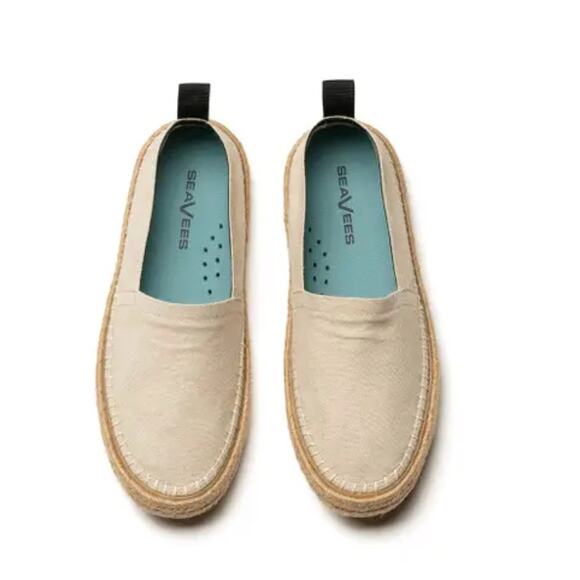 SeaVees Avalon A-Line Espadrilles 8.5 NWOT Tan Beige Flats Travel Beach Resort - Picture 1 of 10